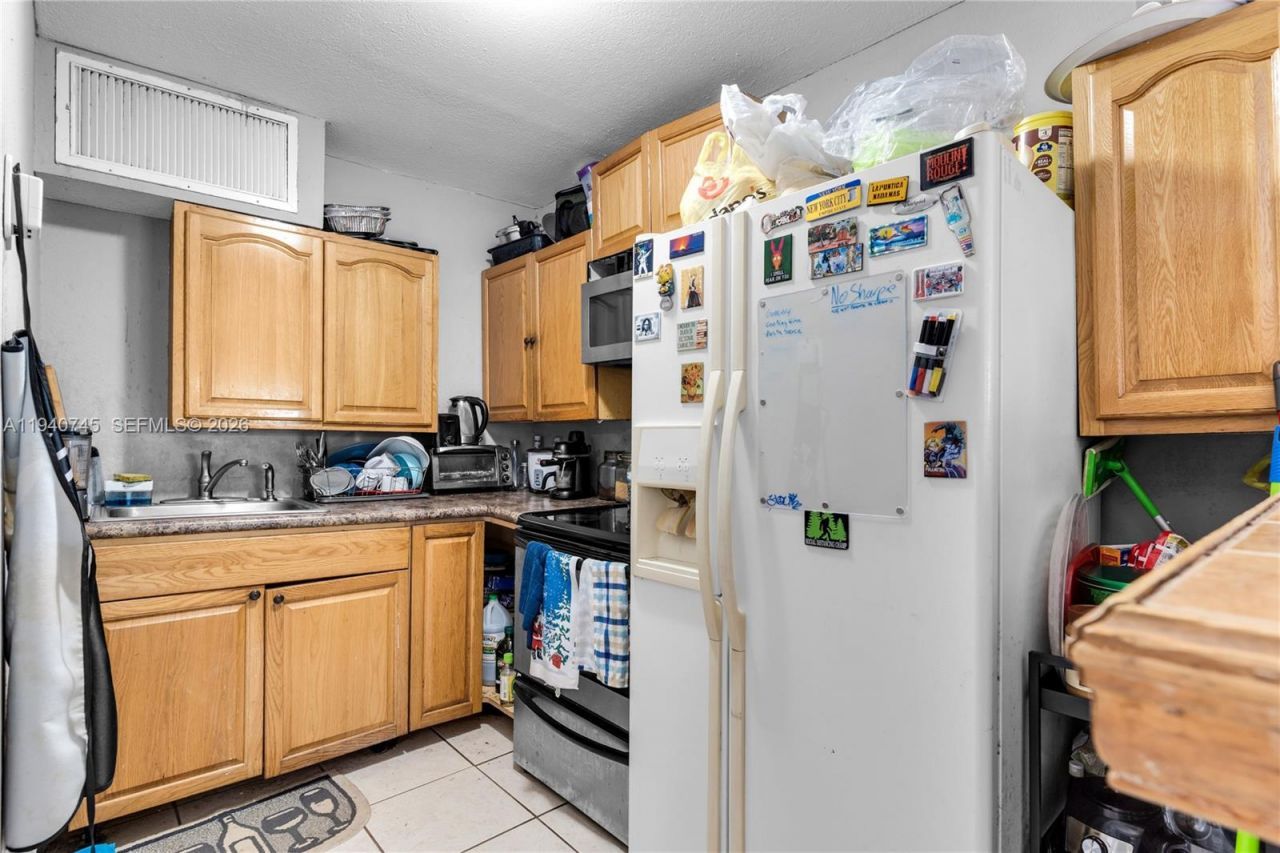 19750 SW 136th St, Miami, FL 33196 Photo