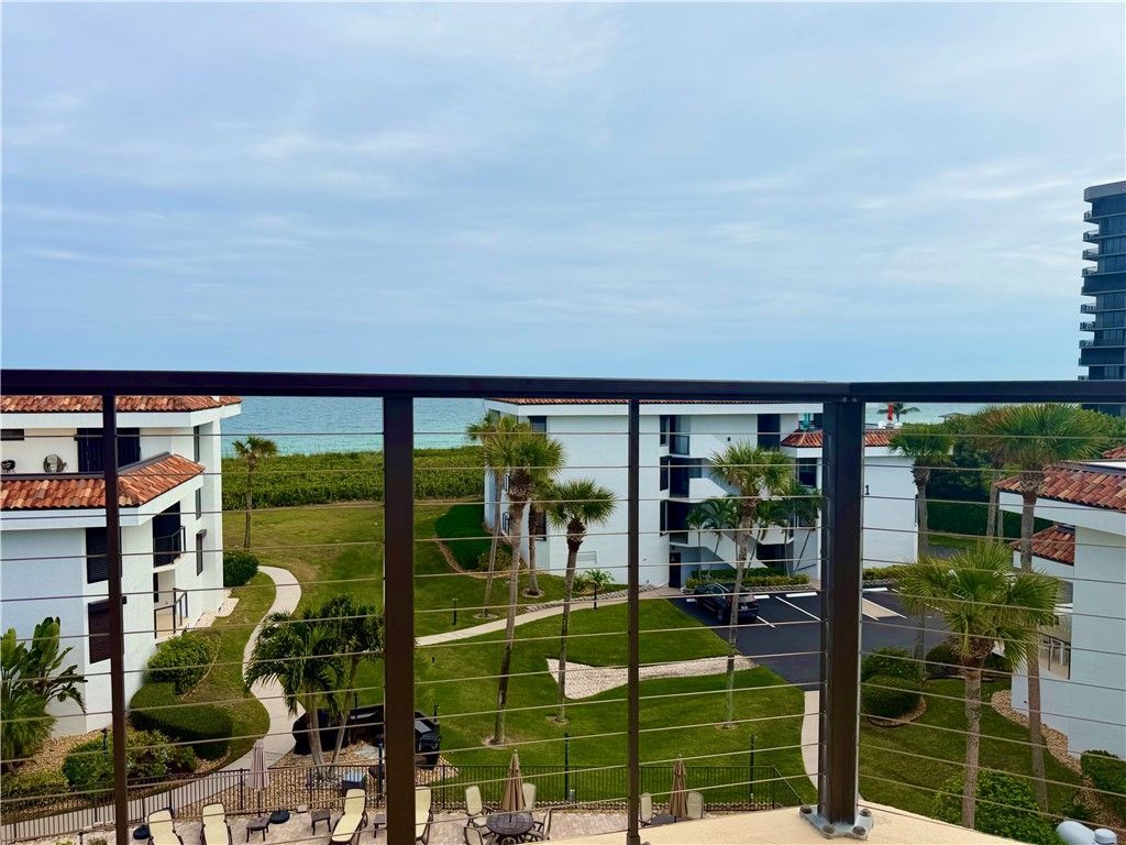 4100 N Highway A1a, Unit 342, Hutchinson Island, FL 34949 Photo