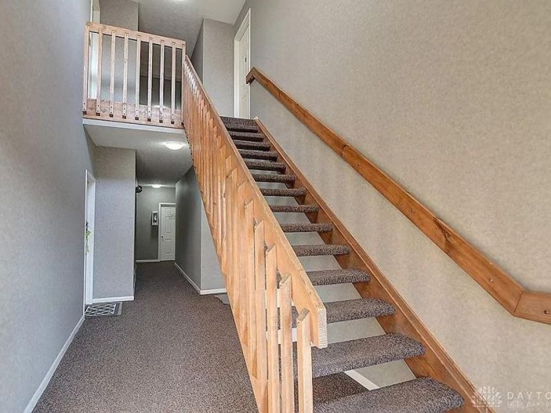 6620 Green Branch Drive, Dayton, OH 45459 Photo 2