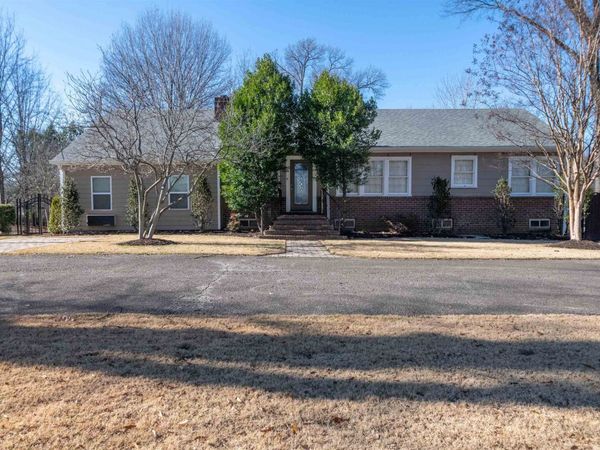 1239 WHITTEN RD, Memphis, TN 38134