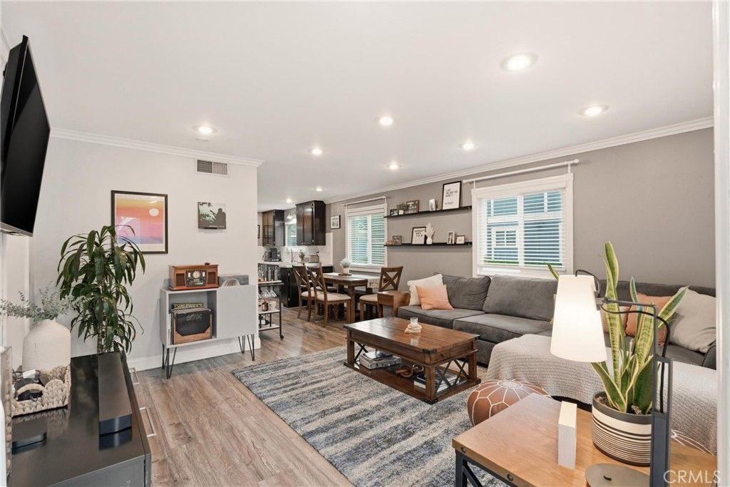 2408 Minuteman Way, Costa Mesa, CA 92626 Main Photo