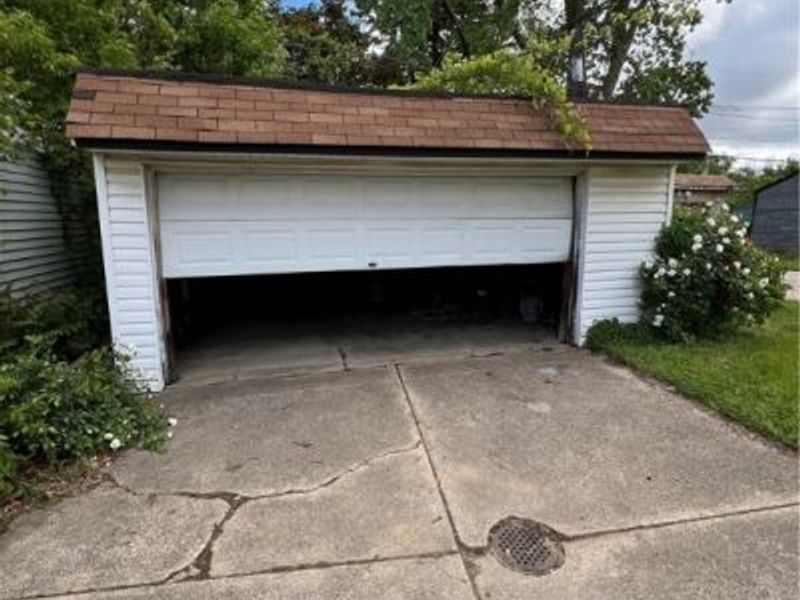 11601 Rutland Avenue, Cleveland, OH 44108 Photo 18