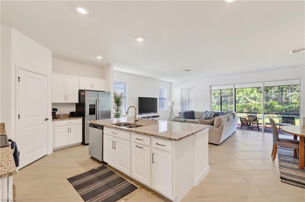 3338 Weston Manor Dr, Alva, FL 33920 Photo