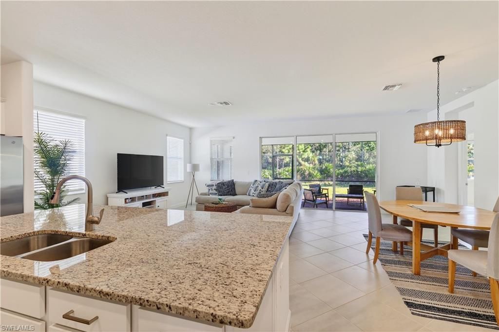 3338 Weston Manor Dr, Alva, FL 33920 Photo