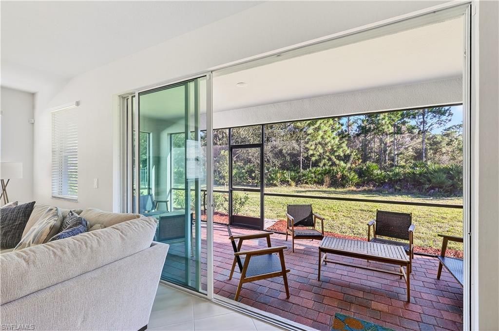 3338 Weston Manor Dr, Alva, FL 33920 Photo