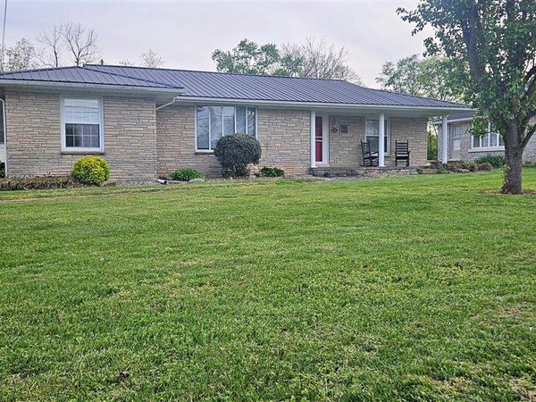 231 Broadway Street, Smiths Grove, KY 42171