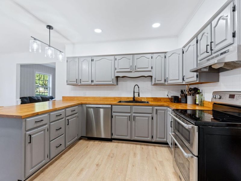 12160 Pamela Drive, Kenton, OH 43326 Photo 14