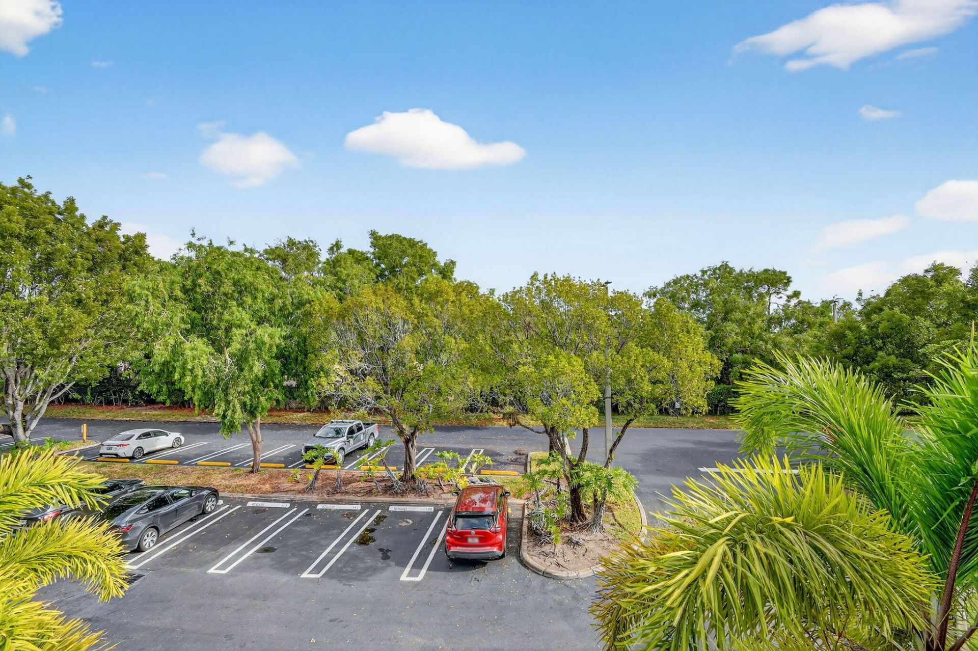 600 Crestwood Court N, Unit 607, Royal Palm Beach, FL 33411 Photo