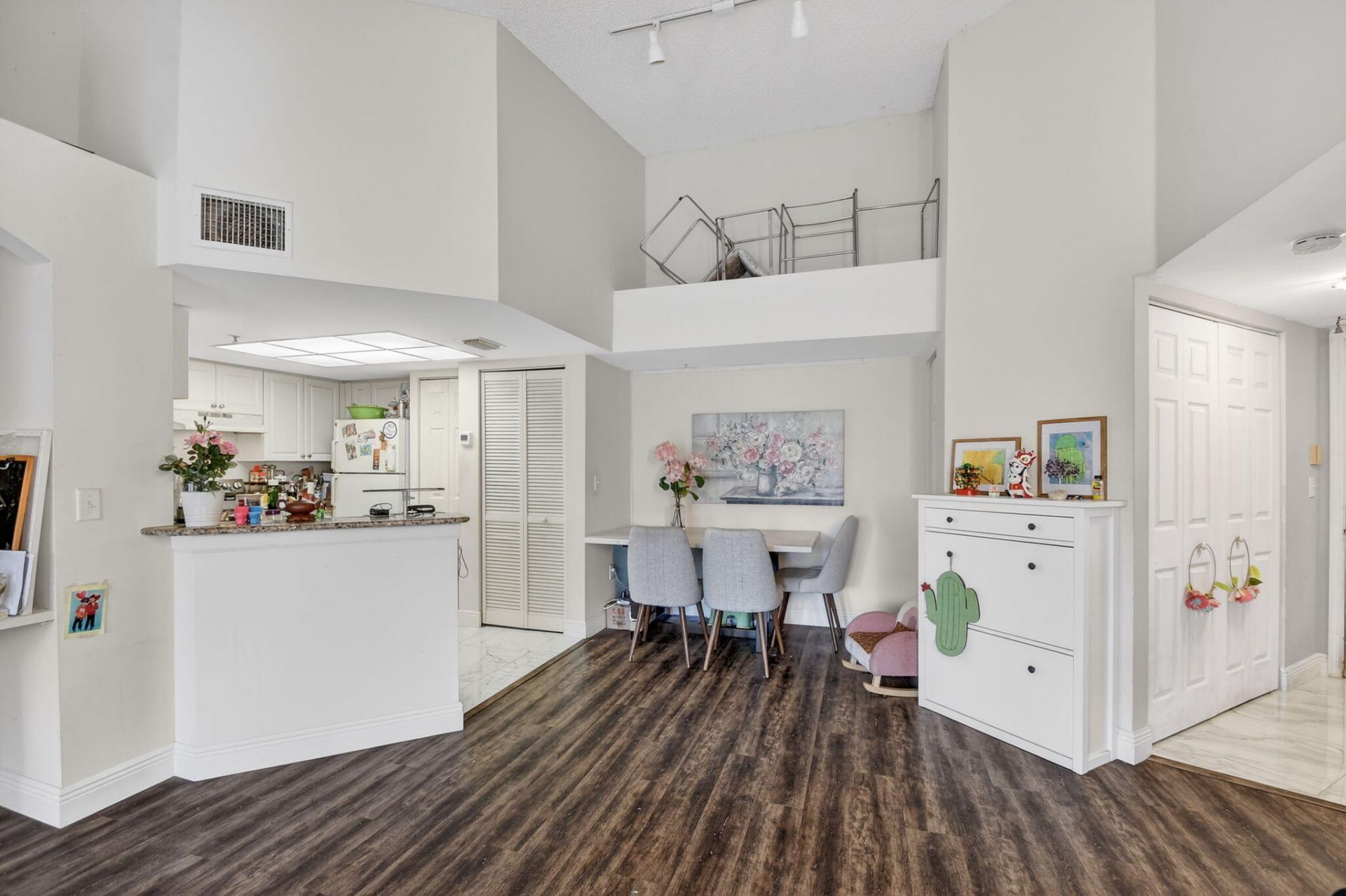 600 Crestwood Court N, Unit 607, Royal Palm Beach, FL 33411 Photo