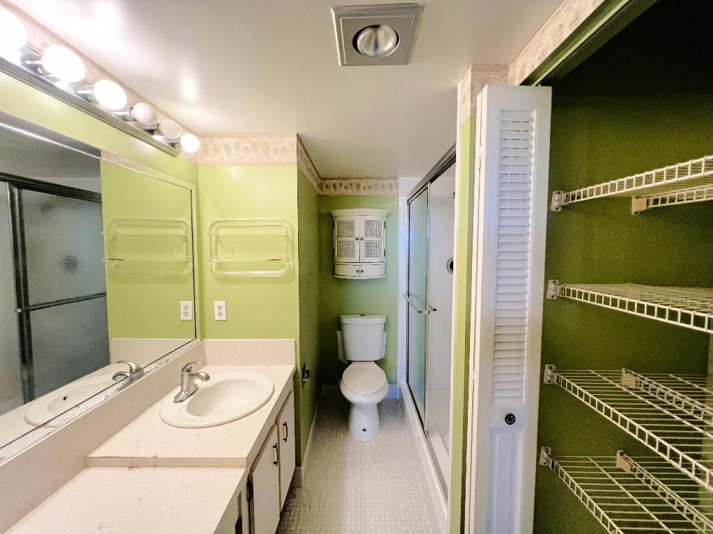 4040 Lincoln C, Unit 4040, Boca Raton, FL 33434 Photo