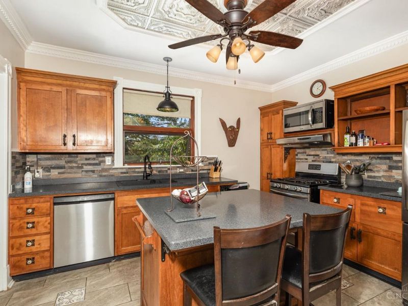 7027 Gracely Drive, Cincinnati, OH 45233 Photo 13