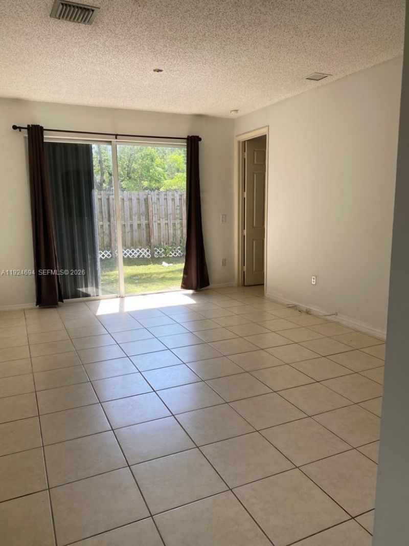 968 NE 42nd Ave, Unit 968, Homestead, FL 33033 Photo