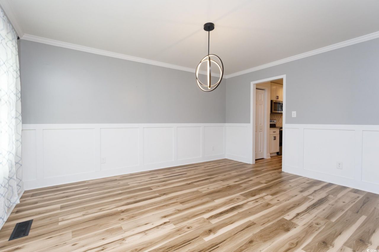 837 Flicker Pl. Photo 19