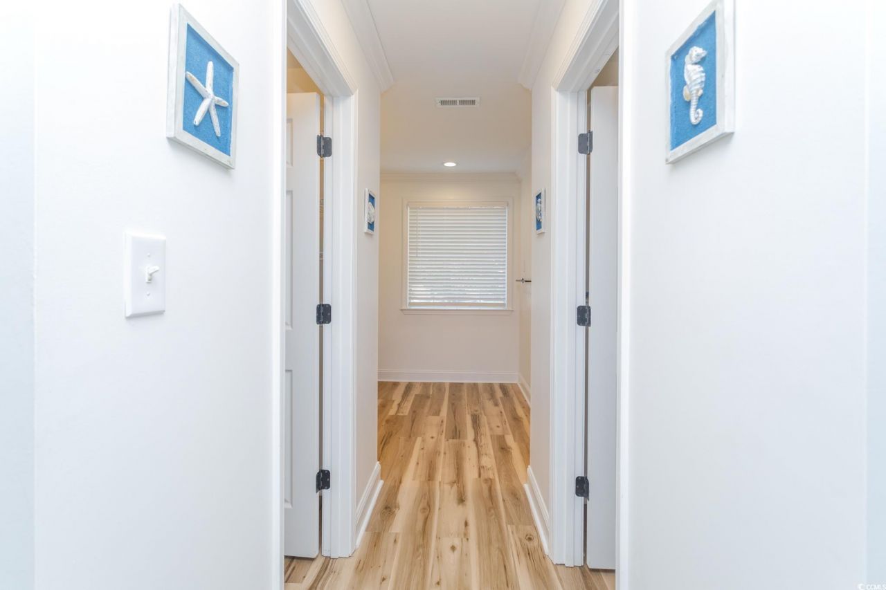 837 Flicker Pl. Photo 24