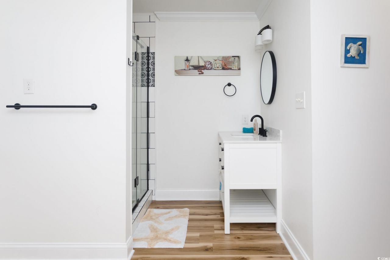 837 Flicker Pl. Photo 28