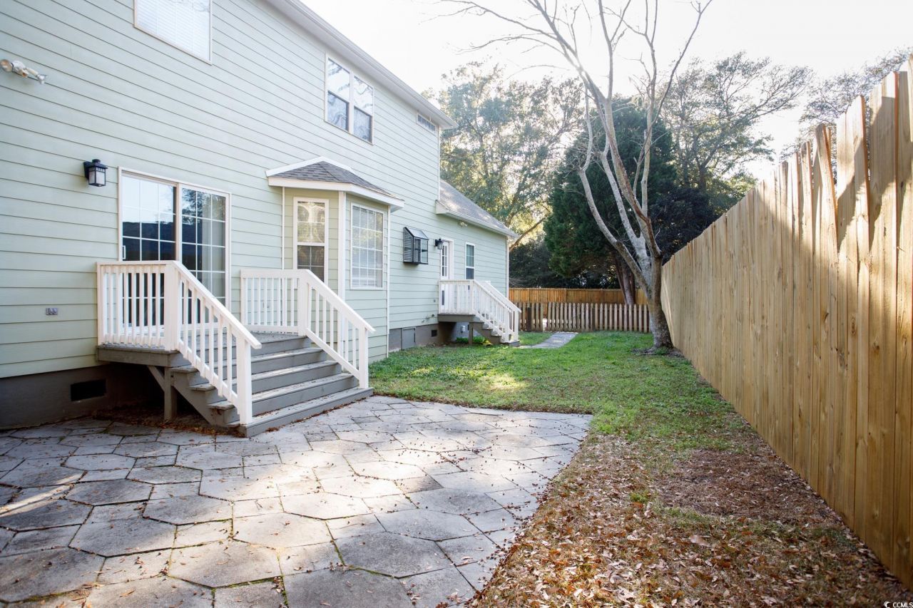 837 Flicker Pl. Photo 39