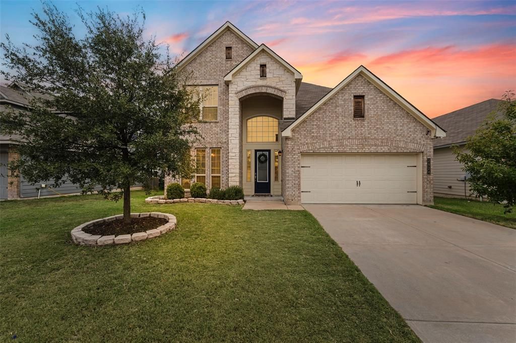 2924 Gilchrist Drive, Waco, TX 76655 Main Photo