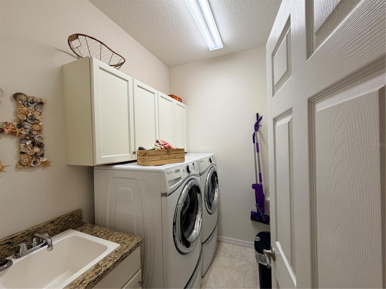 2937 Trustee Avenue, Sarasota, FL 34243 Photo