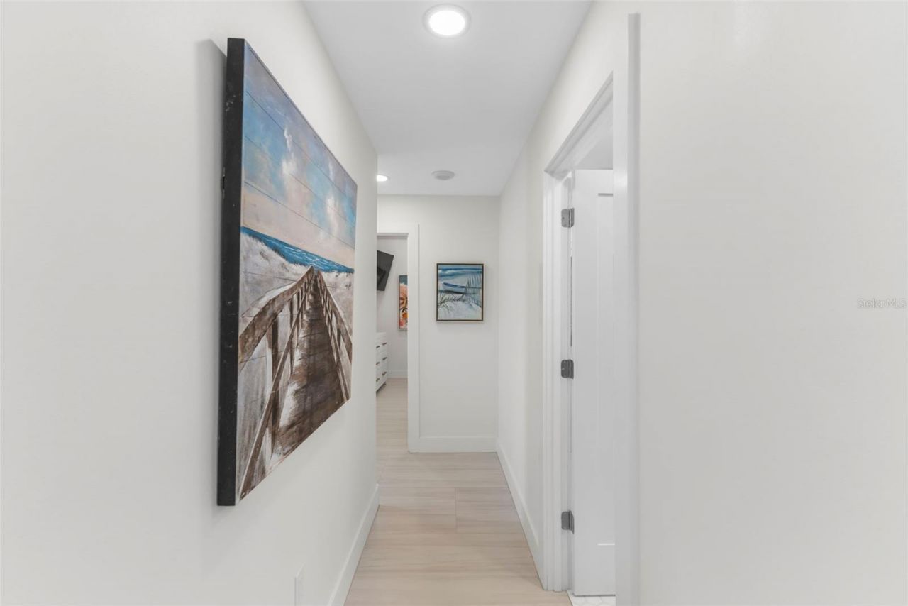 1750 Benjamin Franklin Drive, Unit 1D, Sarasota, FL 34236 Photo