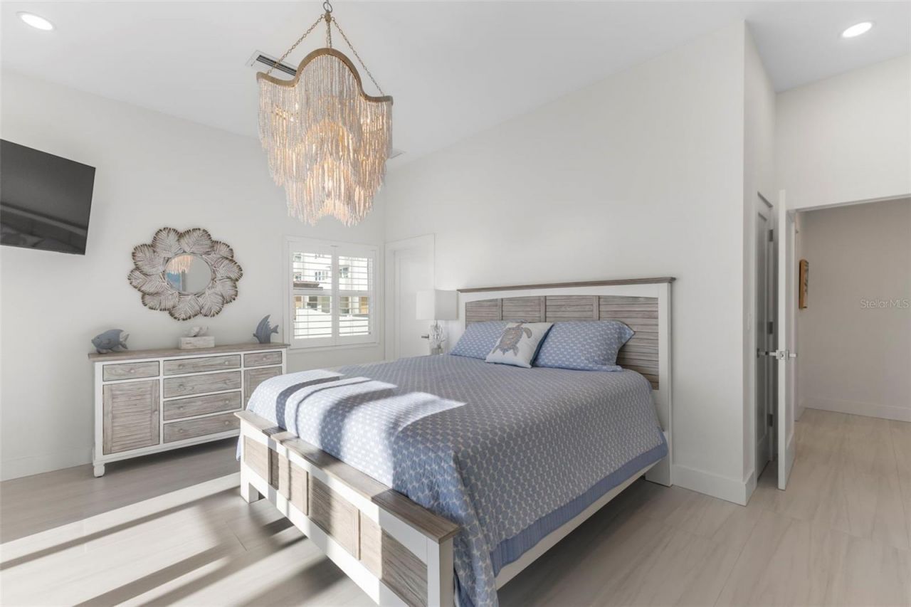 1750 Benjamin Franklin Drive, Unit 1D, Sarasota, FL 34236 Photo