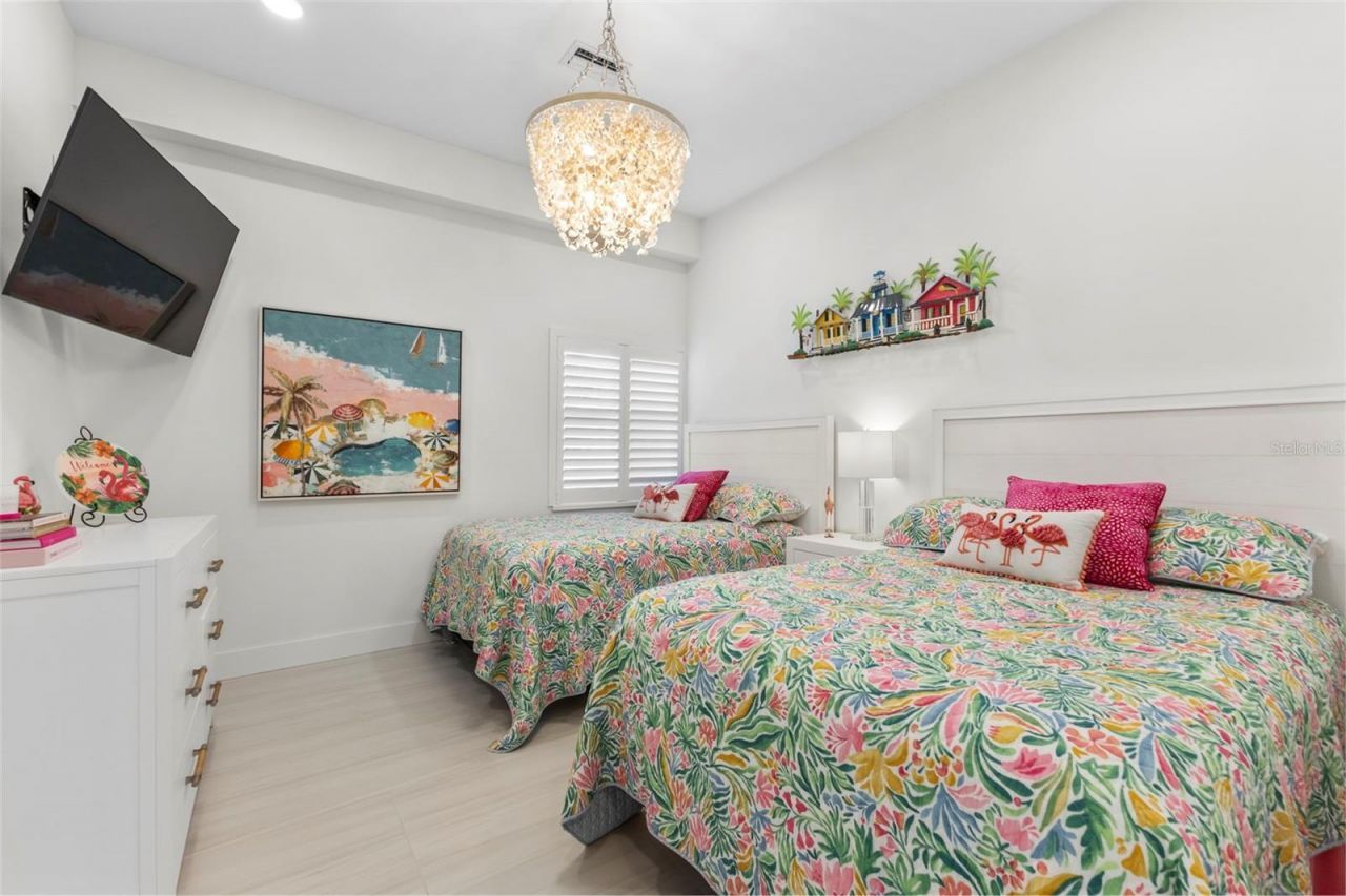 1750 Benjamin Franklin Drive, Unit 1D, Sarasota, FL 34236 Photo