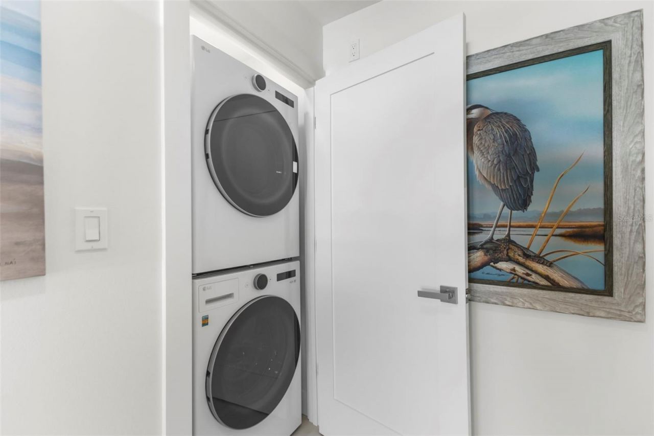 1750 Benjamin Franklin Drive, Unit 1D, Sarasota, FL 34236 Photo