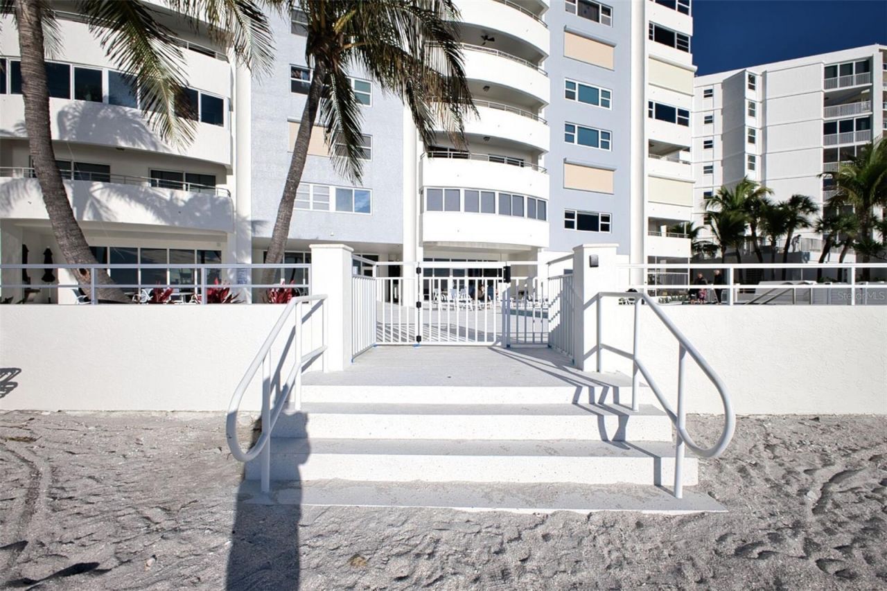 1750 Benjamin Franklin Drive, Unit 1D, Sarasota, FL 34236 Photo