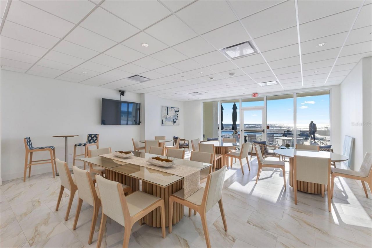 1750 Benjamin Franklin Drive, Unit 1D, Sarasota, FL 34236 Photo