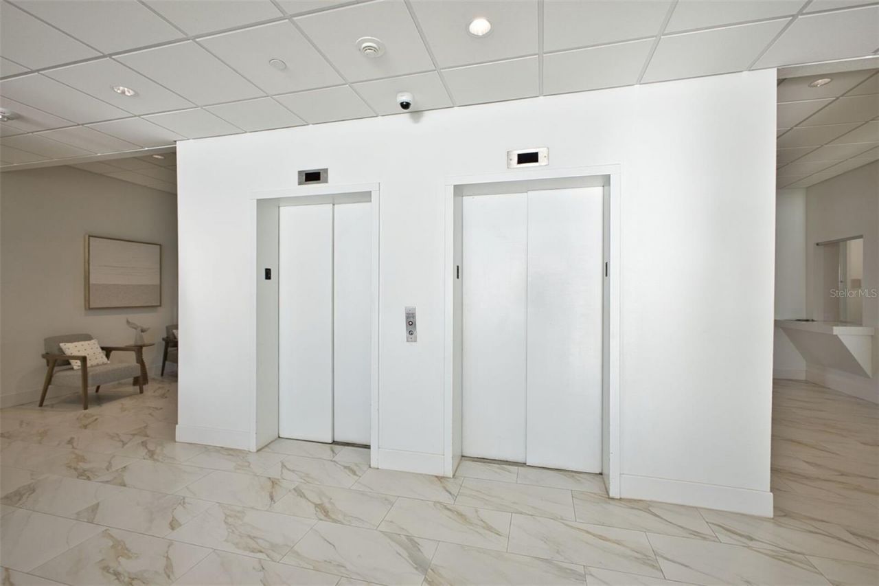 1750 Benjamin Franklin Drive, Unit 1D, Sarasota, FL 34236 Photo