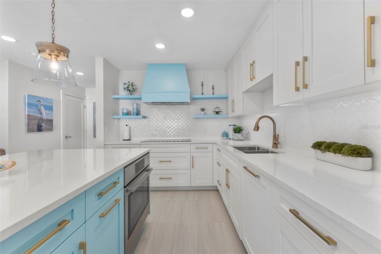 1750 Benjamin Franklin Drive, Unit 1D, Sarasota, FL 34236 Photo