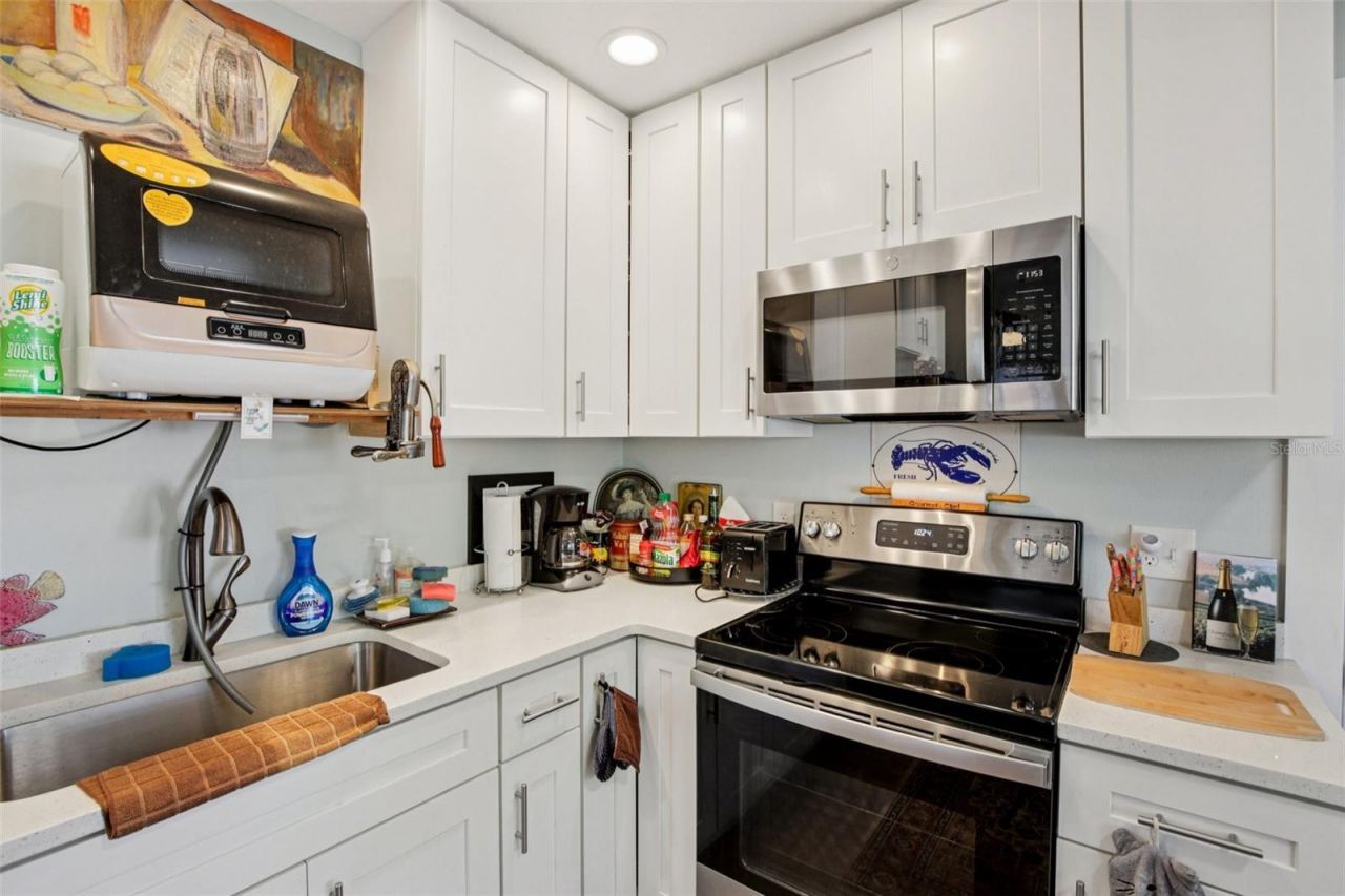 1217 11th Avenue W, Bradenton, FL 34205 Photo