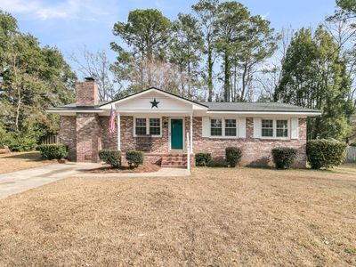 404 Forest Circle, Summerville, SC 29483