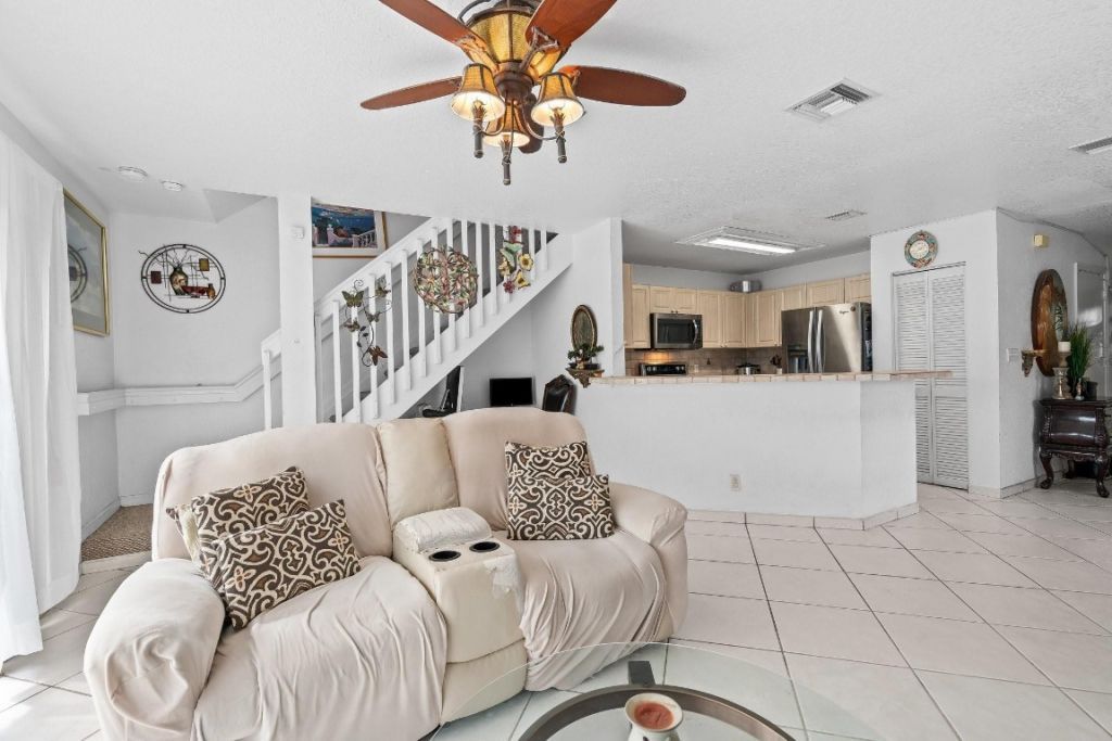 8940 NW 38th Drive, Unit 8940, Coral Springs, FL 33065 Photo