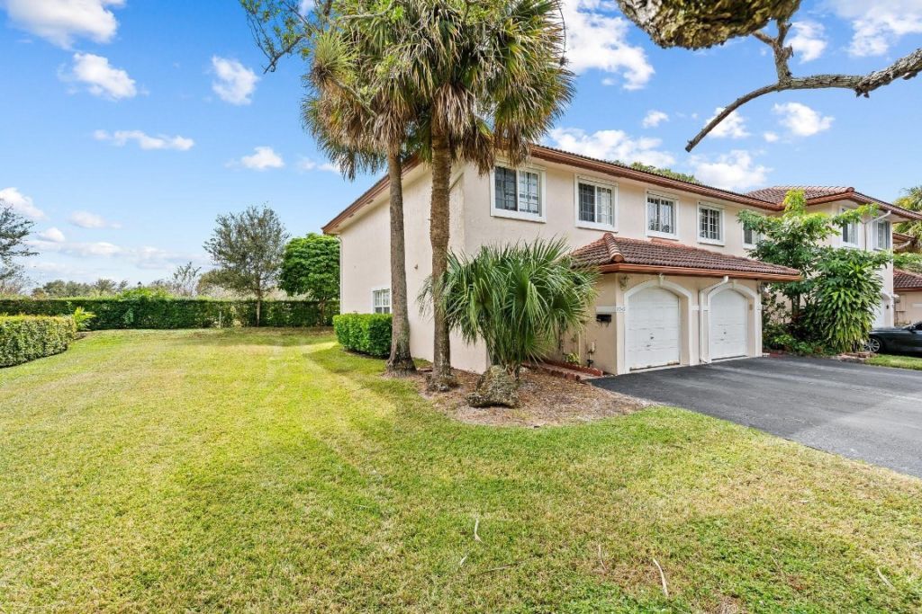 8940 NW 38th Drive, Unit 8940, Coral Springs, FL 33065 Photo