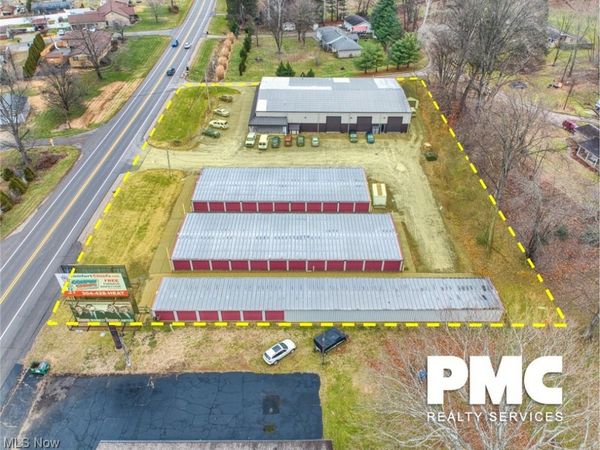 Williams Highway, Williamstown, WV 26105