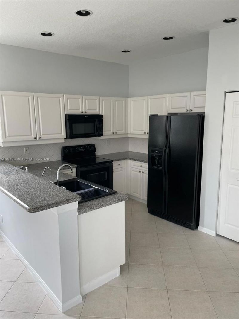 2145 SW 150th Ave, Miramar, FL 33027 Photo