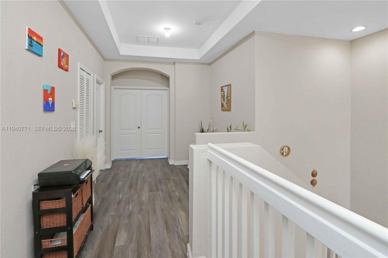 14973 SW 8th Ter, Miami, FL 33194 Photo