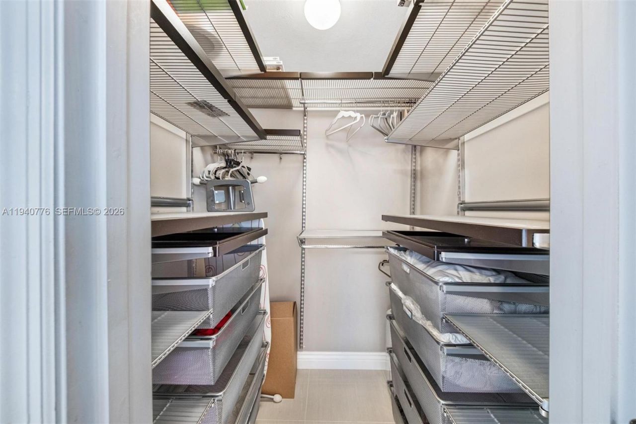 2097 S Ocean Dr, Unit 411, Hallandale Beach, FL 33009 Photo