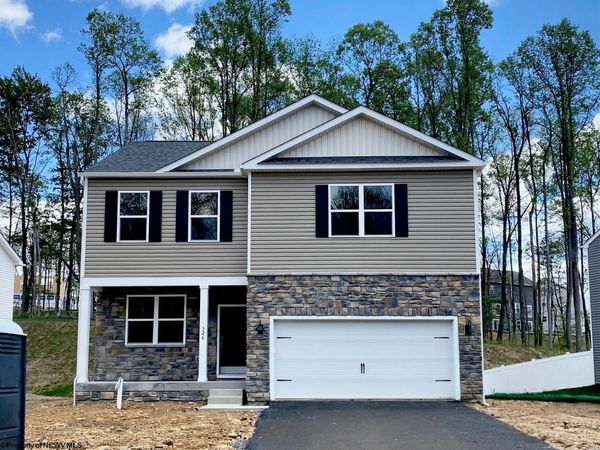 326 Dye Lane, Morgantown, WV 26501