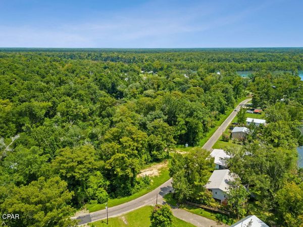 316 Byrd Parker Drive, Wewahitchka, FL 32465