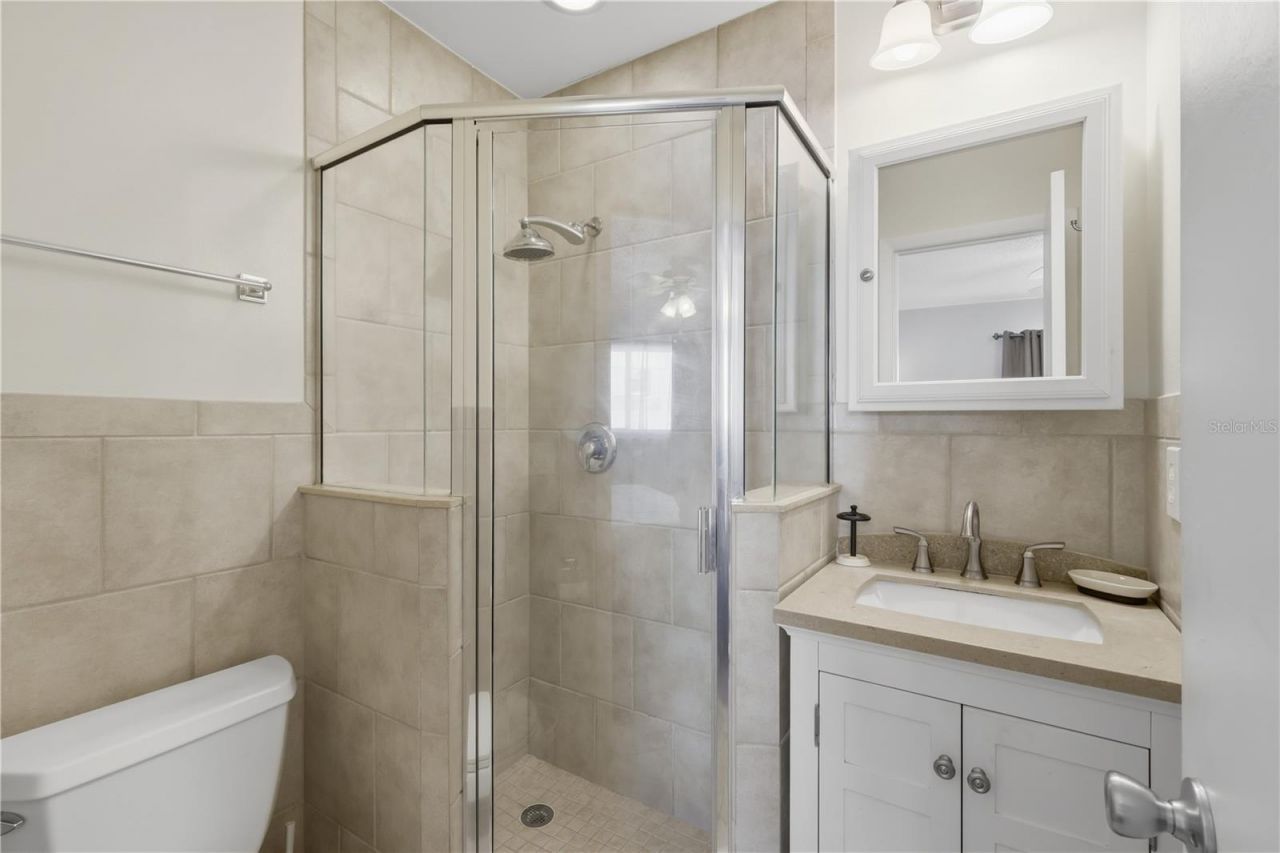 117 Neptune Lane, Holmes Beach, FL 34217 Photo