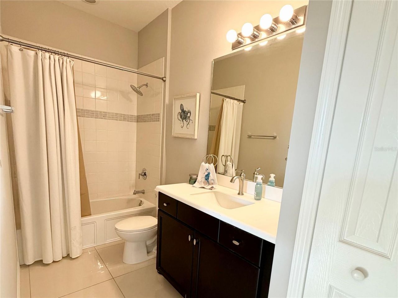 3105 Trustee Avenue, Sarasota, FL 34243 Photo