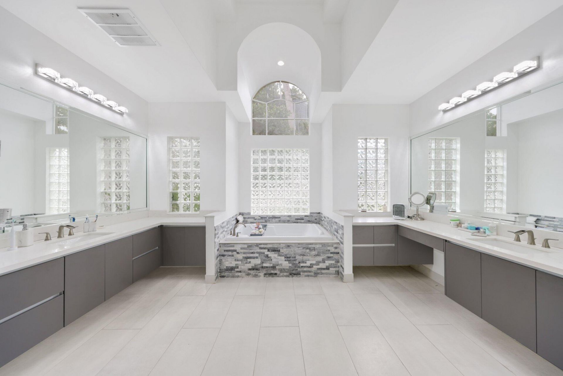 19219 N Creekshore Court, Boca Raton, FL 33498 Photo