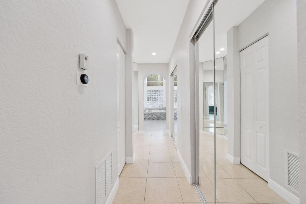 19219 N Creekshore Court, Boca Raton, FL 33498 Photo