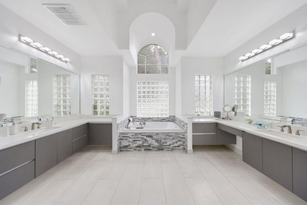 19219 N Creekshore Court, Boca Raton, FL 33498 Photo