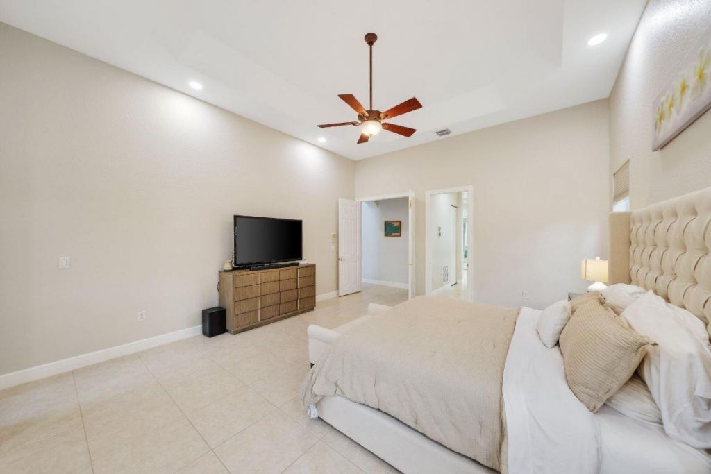 19219 N Creekshore Court, Boca Raton, FL 33498 Photo