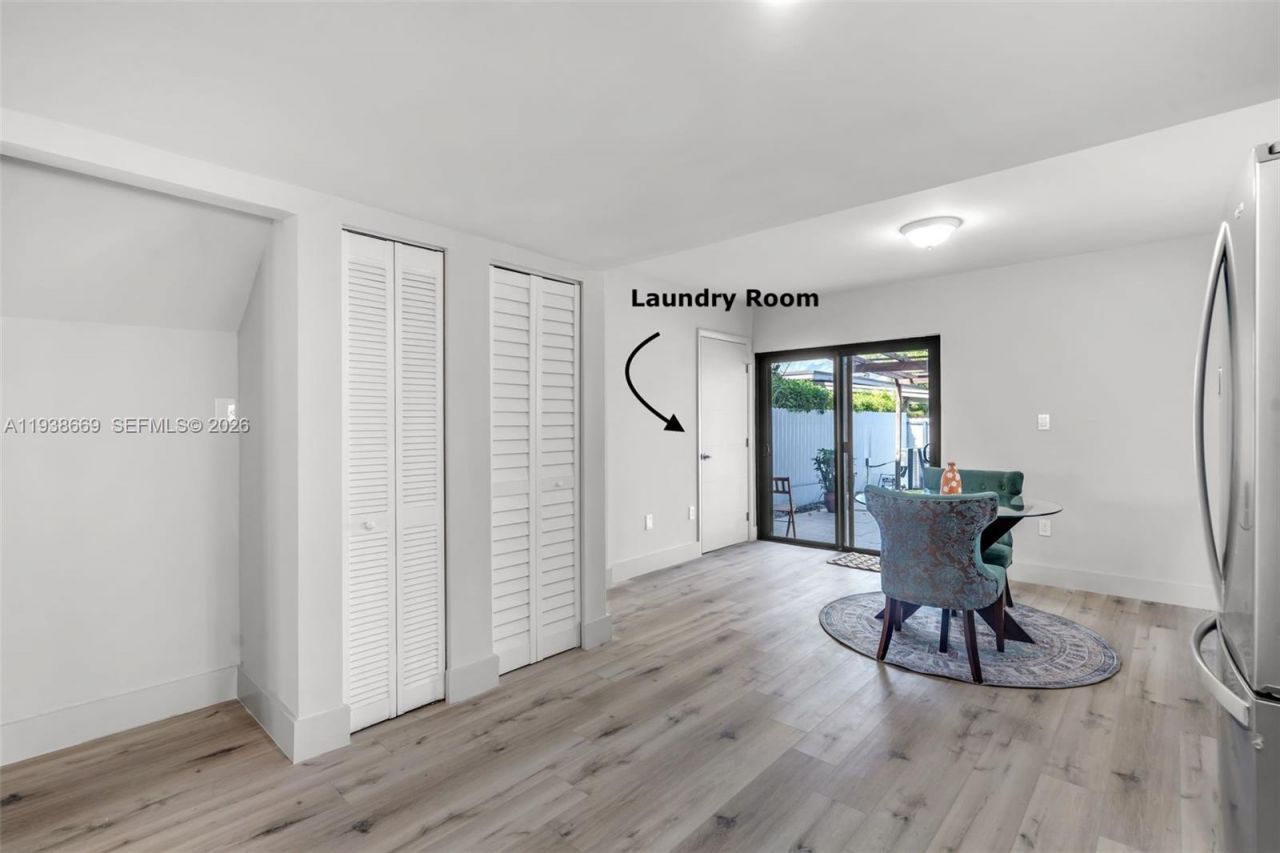 8773 SW 36th St, Miami, FL 33165 Photo