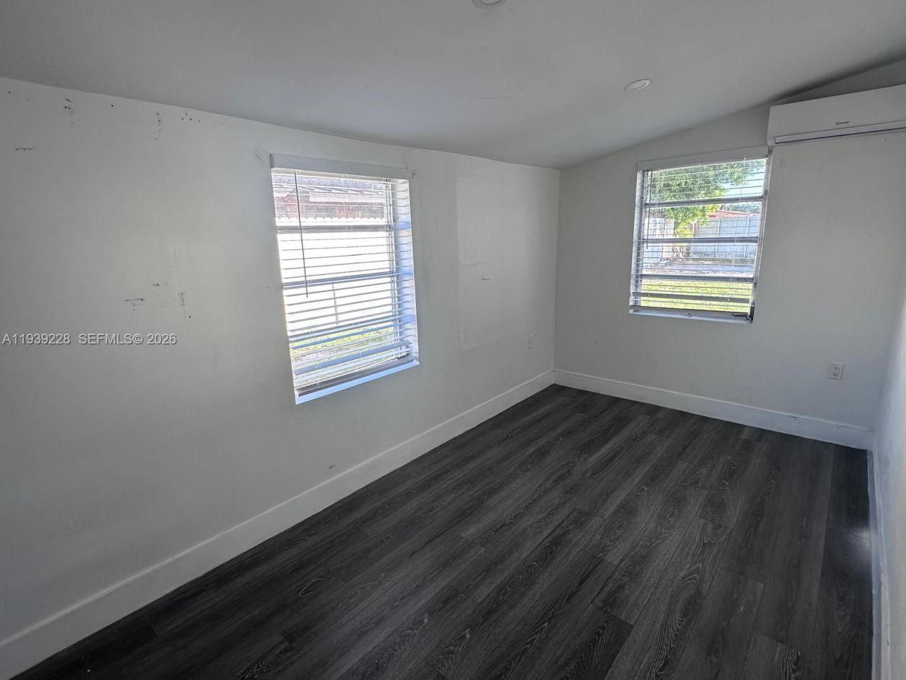 650 SE 1st Pl, Hialeah, FL 33010 Photo