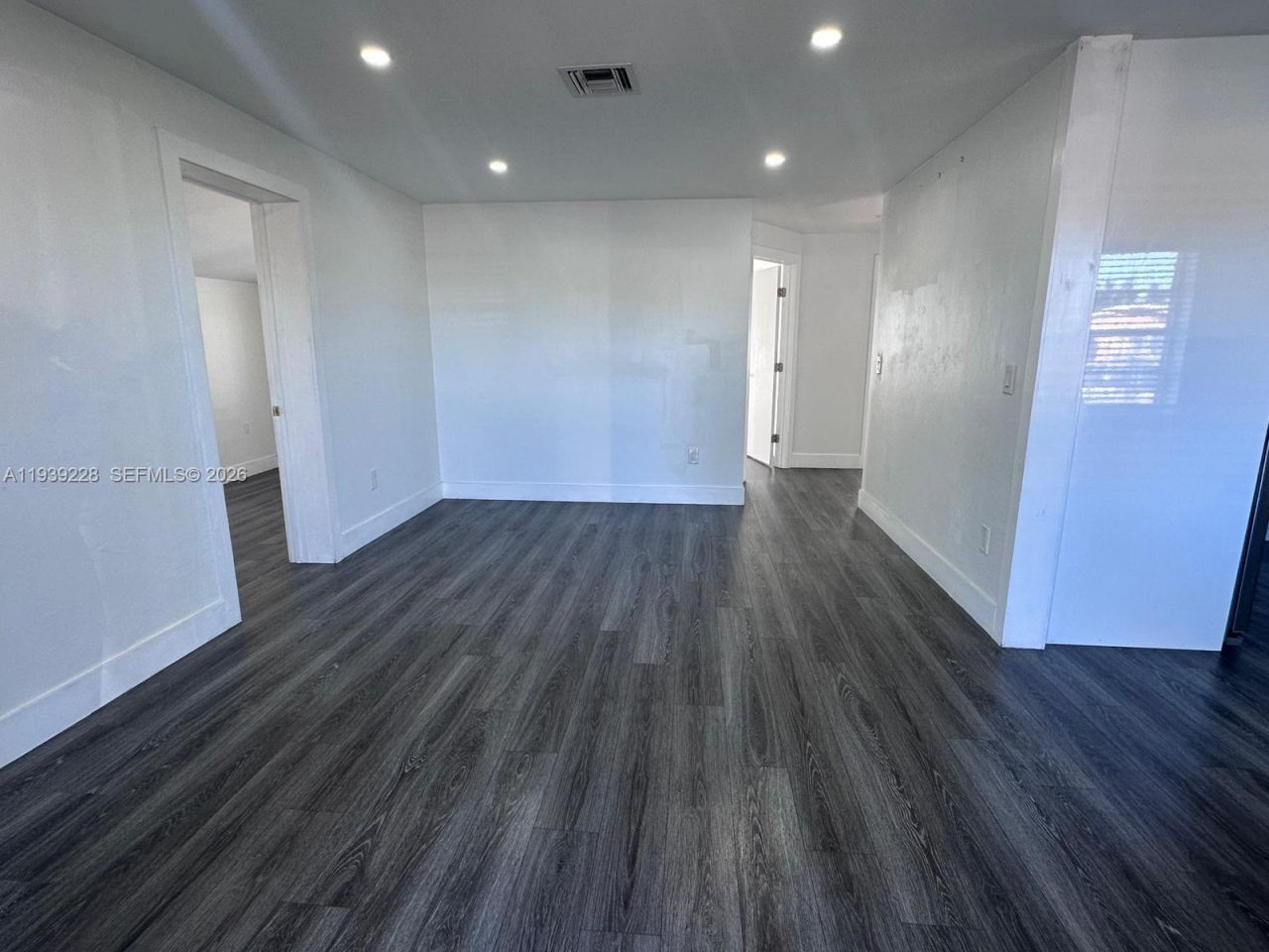 650 SE 1st Pl, Hialeah, FL 33010 Photo