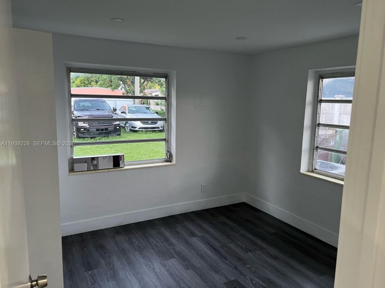 650 SE 1st Pl, Hialeah, FL 33010 Photo